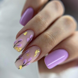 طراجی حرفه ای ناخن در سالن زیبایی هـرا