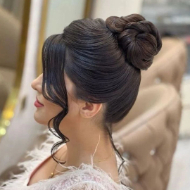 شنیون گوجه ای عروس در سالن زیبایی بلزا