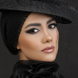 میکاپ اسموکی حرفه ای در سالن زیبایی مرجانه داوری