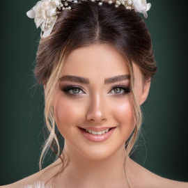 گریم عروس در سالن زیبایی روتس