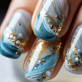 طراحی ناخن مرمری در سالن زیبایی شاپرک نقره ای