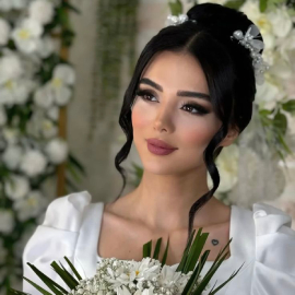 میکاپ عروس حرفه ای در سالن زیبایی آرزو فرزام