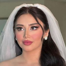 میکاپ زیبا و حرفه ای در سالن زیبایی مینا پردک
