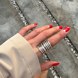ژلیش ناخن در سالن زیبایی شیوانا