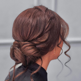 شنیون زیبا در سالن زیبایی رو در شمال تهران