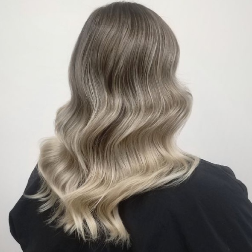 لایت مو در سالن زیبایی دیبا بلندی