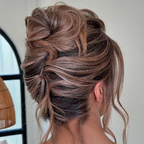 شنیون حرفه ای سالن زیبایی مرجان رضالو