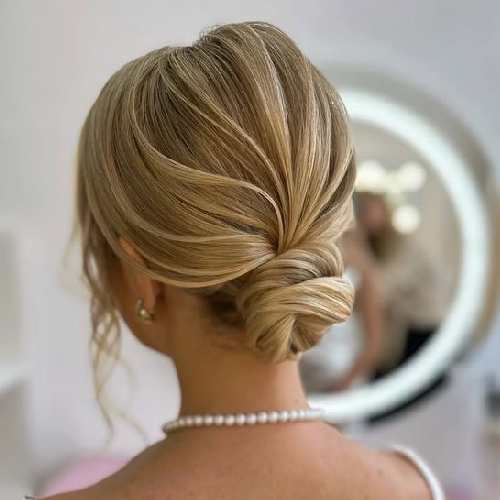 شنیون اروپایی سالن زیبایی پریچهره