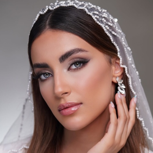 میکاپ حرفه ای عروس در سالن زیبایی ماریا عاقبت بین